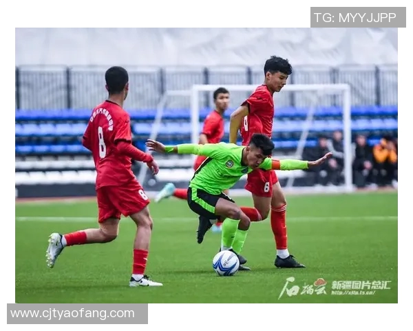 从普通少年到足球明星的华丽转变特效揭秘